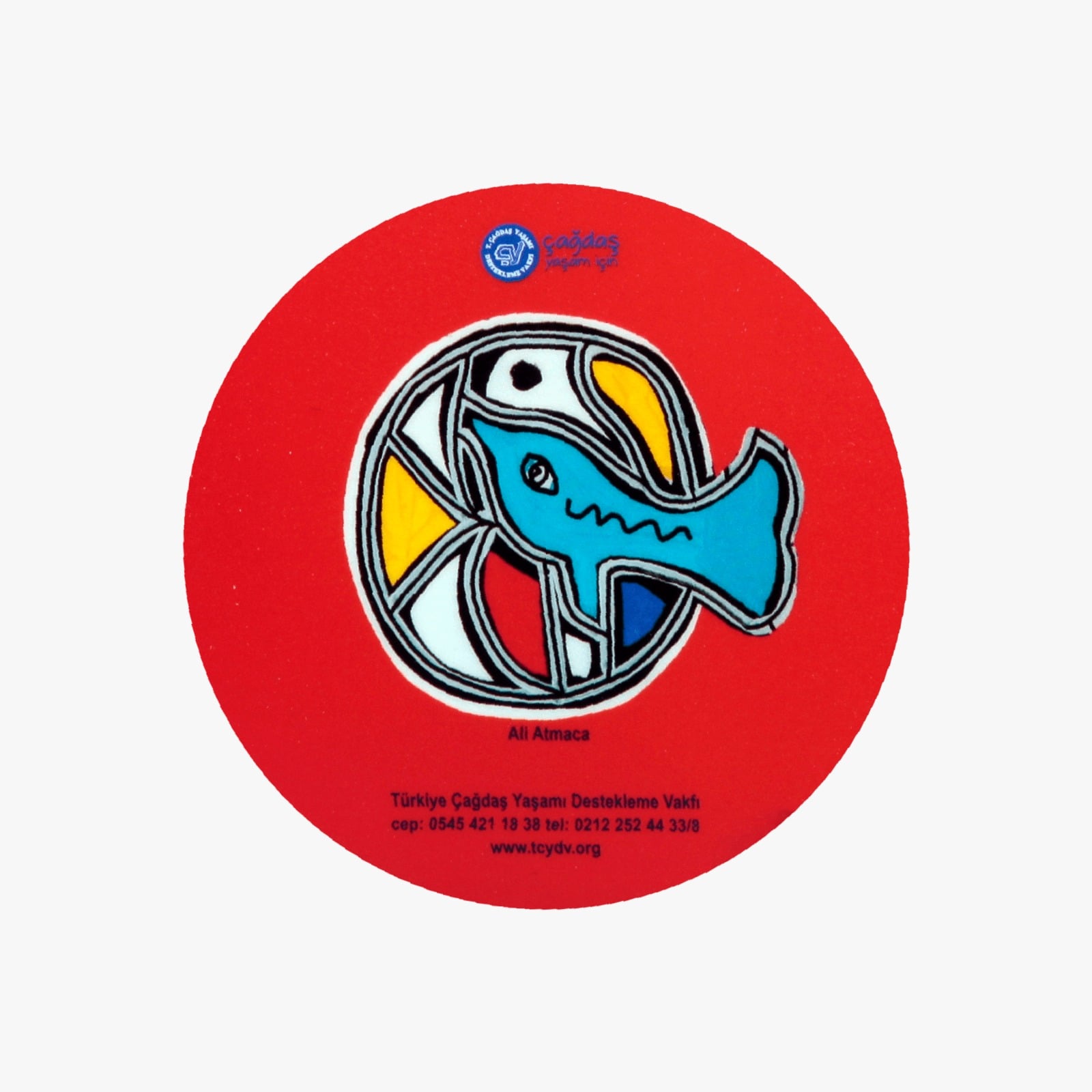 Bardak Altı Kırmızılı Kadın